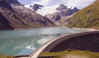 Hydroelectric Power Dam Kaprun Austria - iStockPhoto