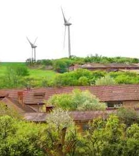 Wind Turbinens located so close to homes 