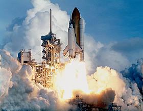 Space Shuttle Main Booster By Hydrogen Fuel - iStockPhoto
